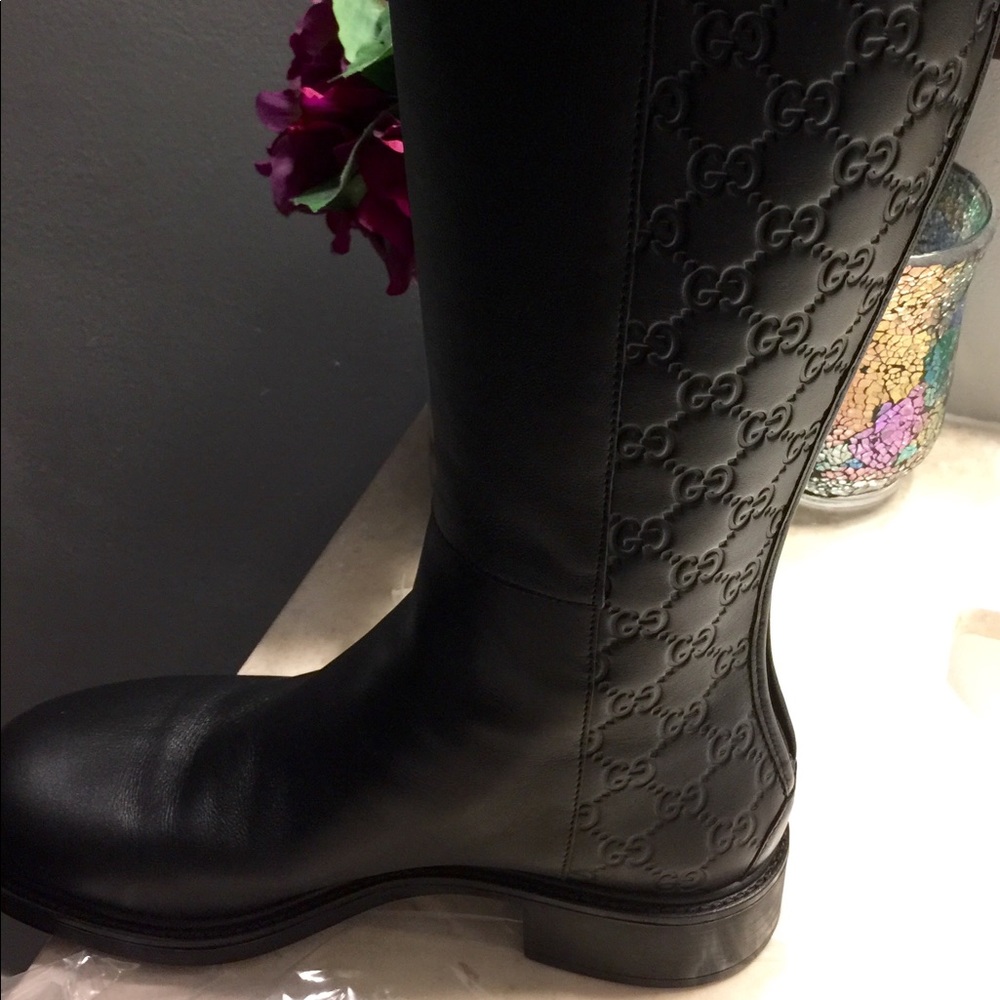 Gucci Authentic Gussima Black Boots. NwT
